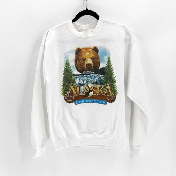 Hanes Tops - Vintage Alaska Bear Crewneck Sweatshirt White Size M Alaska casual oversized